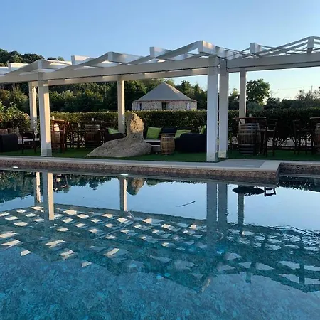 Antico Borgo Di Dure Club Bed & Breakfast